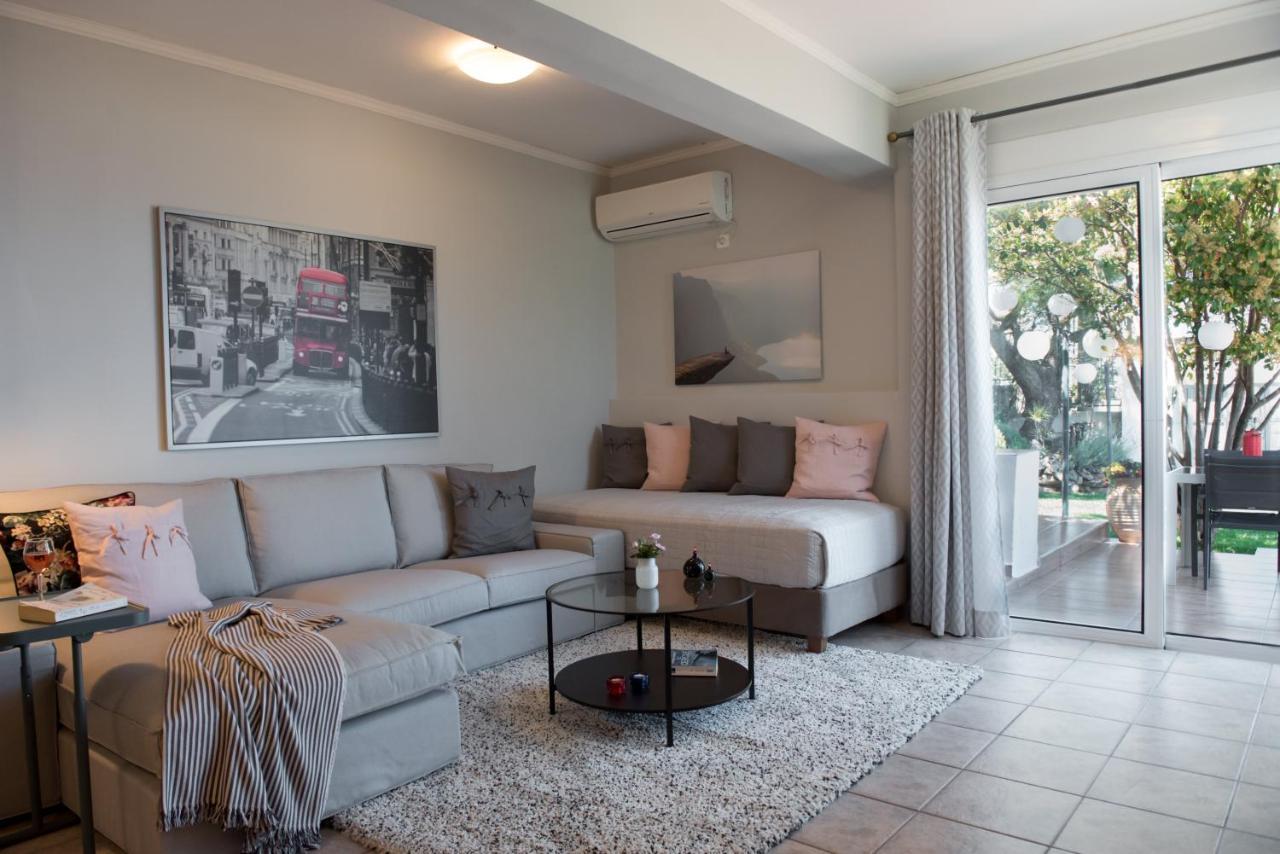 Harris Elegant House Superb View Near Airport Appartement Artemida  Buitenkant foto