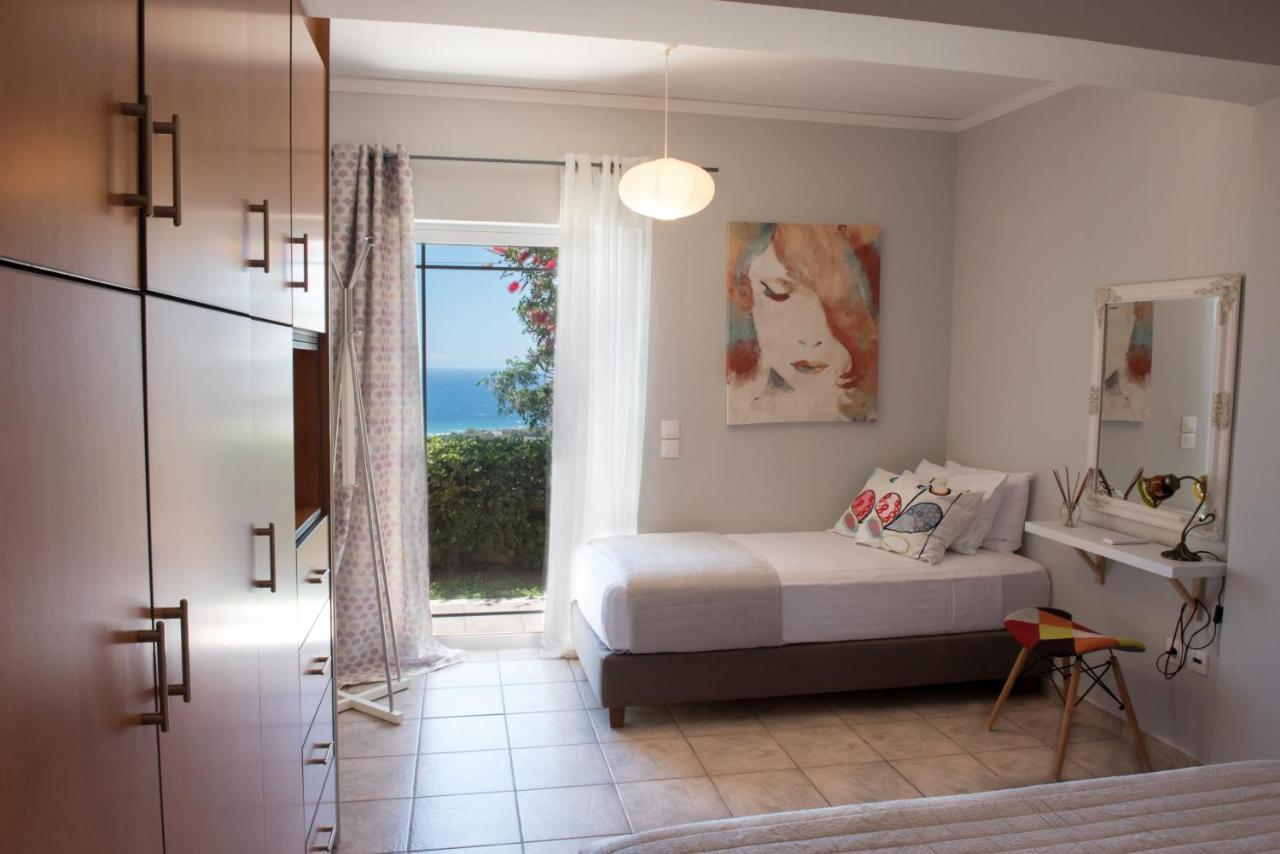 Harris Elegant House Superb View Near Airport Appartement Artemida  Buitenkant foto