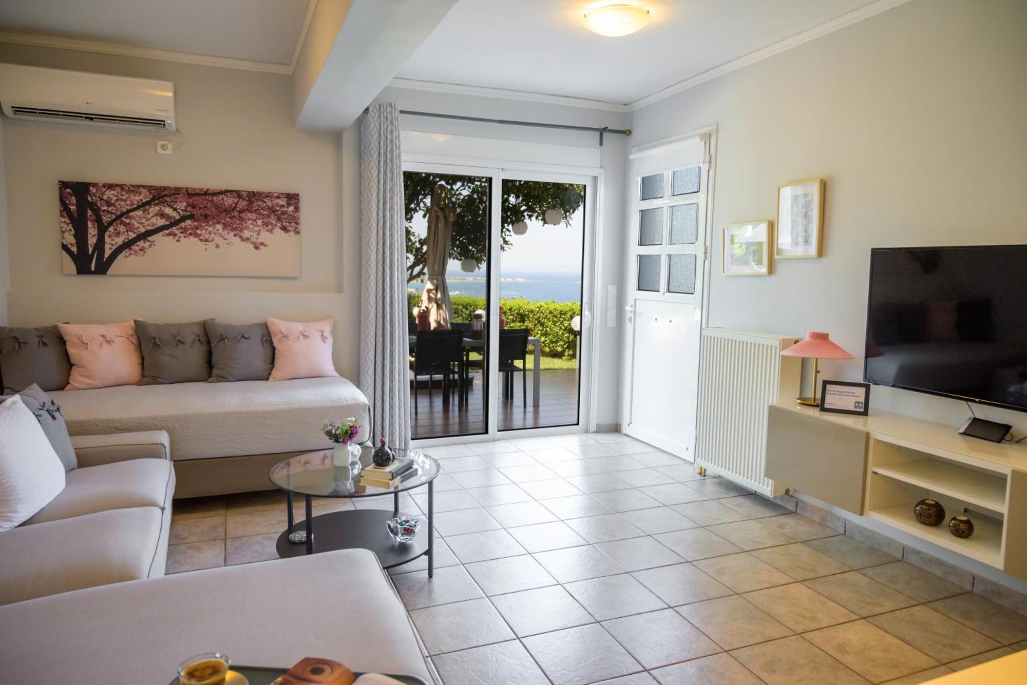 Harris Elegant House Superb View Near Airport Appartement Artemida  Buitenkant foto