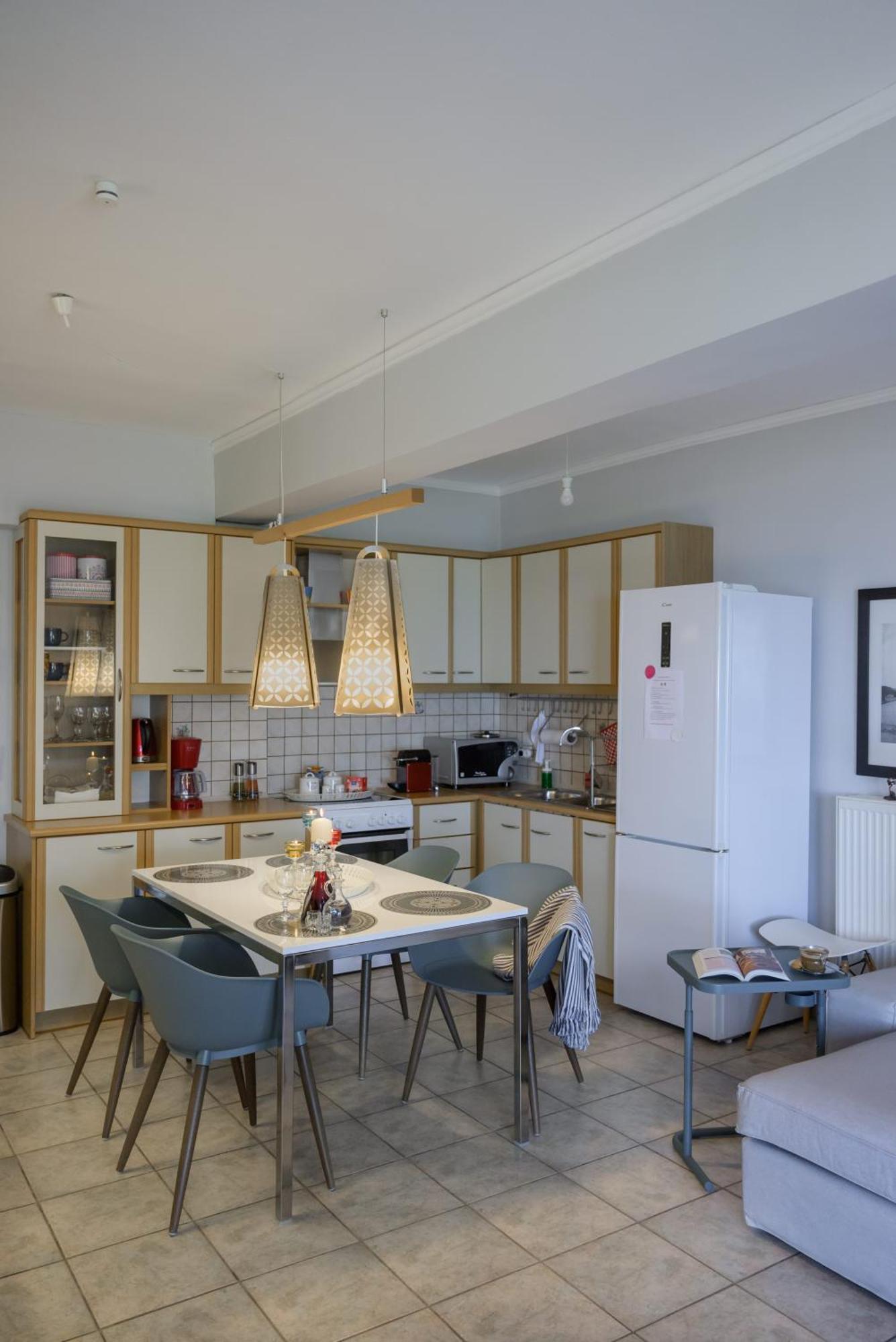 Harris Elegant House Superb View Near Airport Appartement Artemida  Buitenkant foto